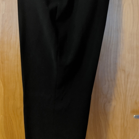 Jones New York stretch slacks with pockets - Picture 2 of 5